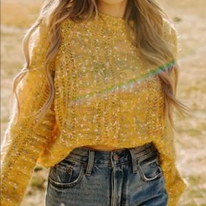 PRICE DROP!! Forever 21 Brushed Round Neck Sweater